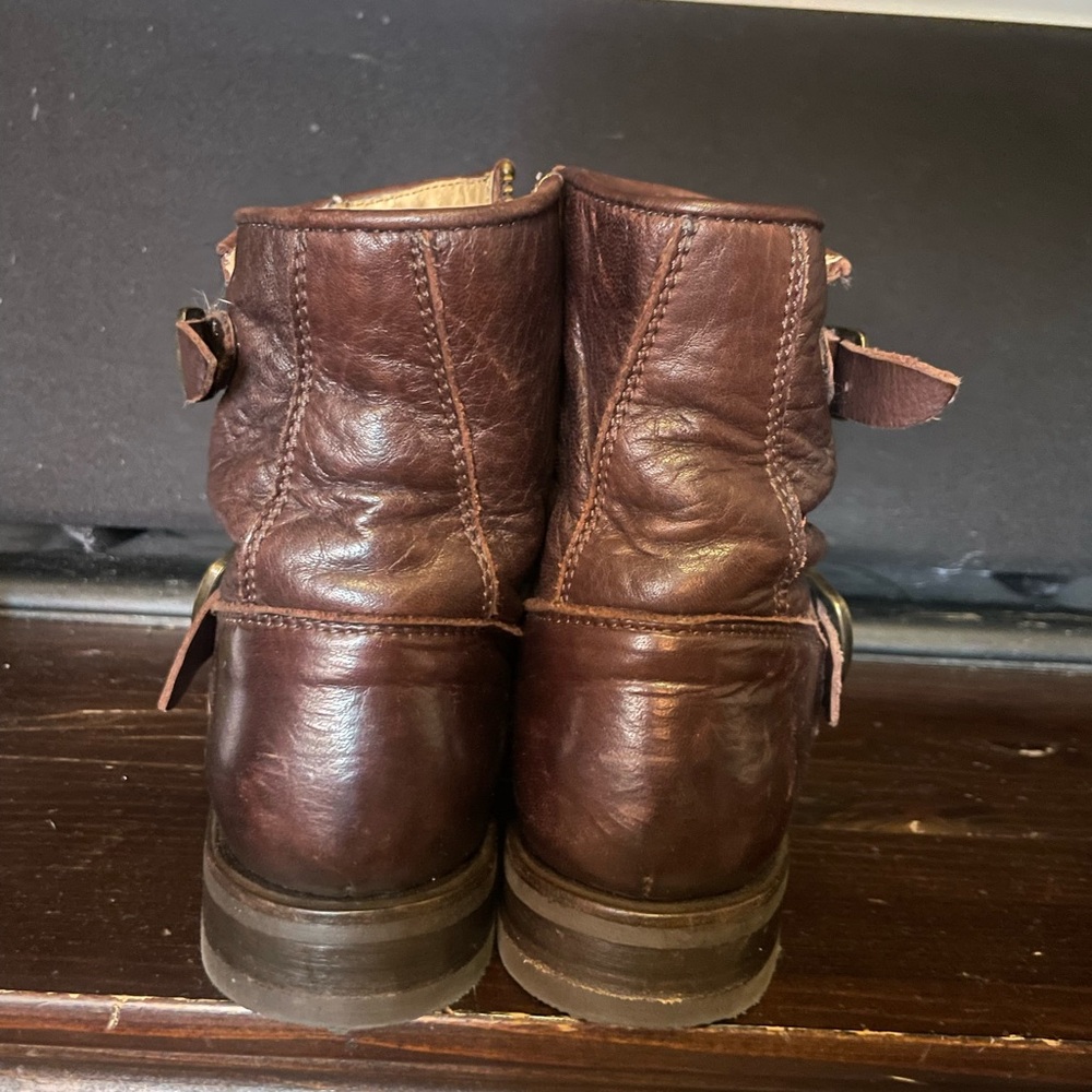 FRYE boots - Picture 2 of 4